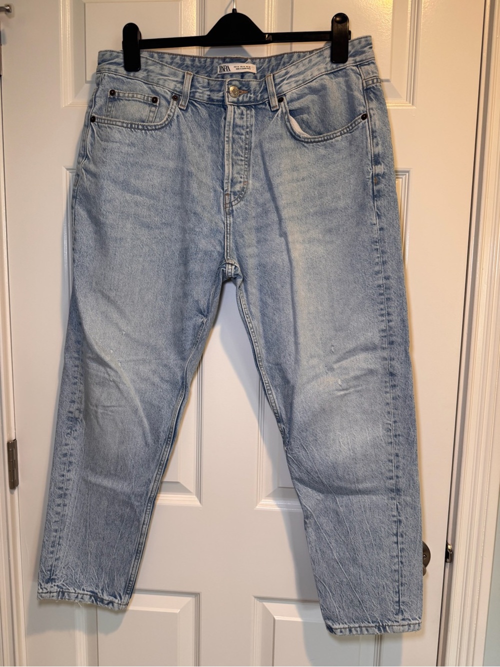 Zara Mens Relaxed Jeans in Light Blue Denim light distressing button fly